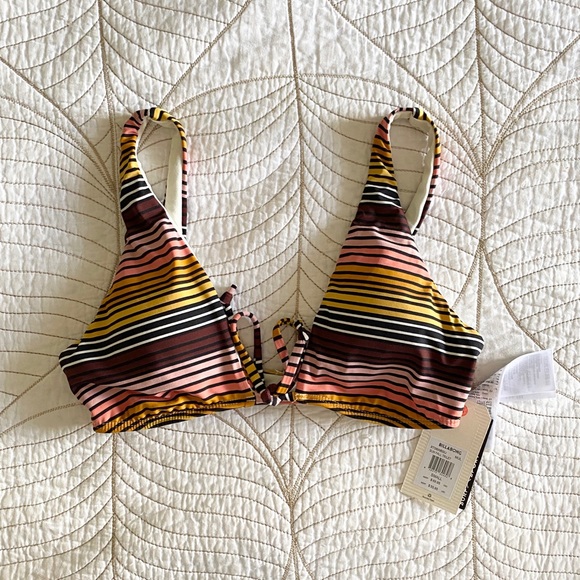 Billabong Other - NWT BILLABONG Sun Fall Trilet Bikini Top